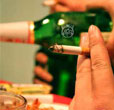 痔疮原因二：喜好烟酒辛辣